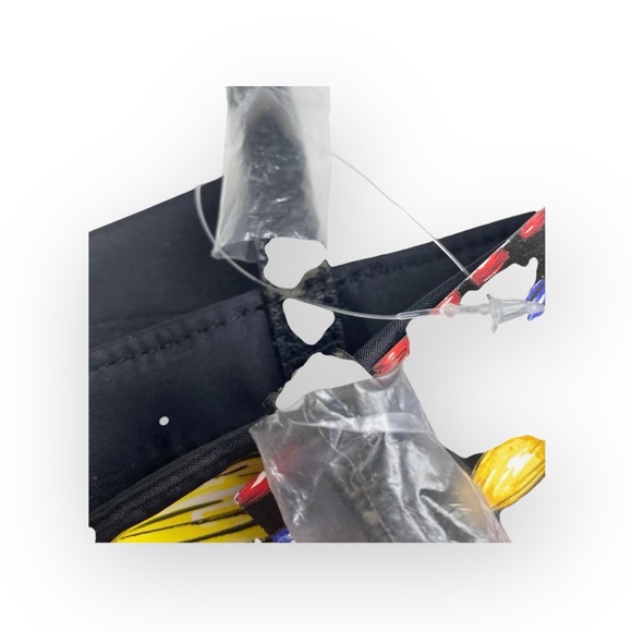 new Brighton 𖧷 Take a Beau Printed Tote with Bow 𖧷 Black Shiny Nylon 𖧷 Read - Picture 11 of 16